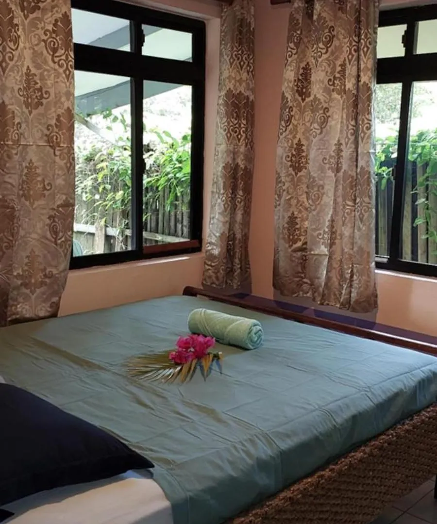 別荘 Tiahura Lodge Haapiti